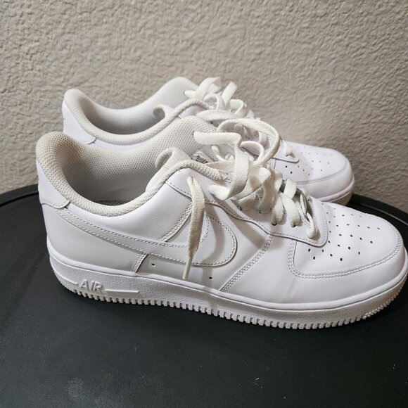 Nike - Picture 1 of 1